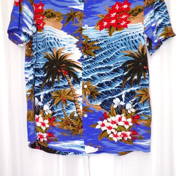 H&M Hawaiian Button Down Shirt Mens Medium Tropical Vacation Waves Cruise Resort - Picture 6 of 8